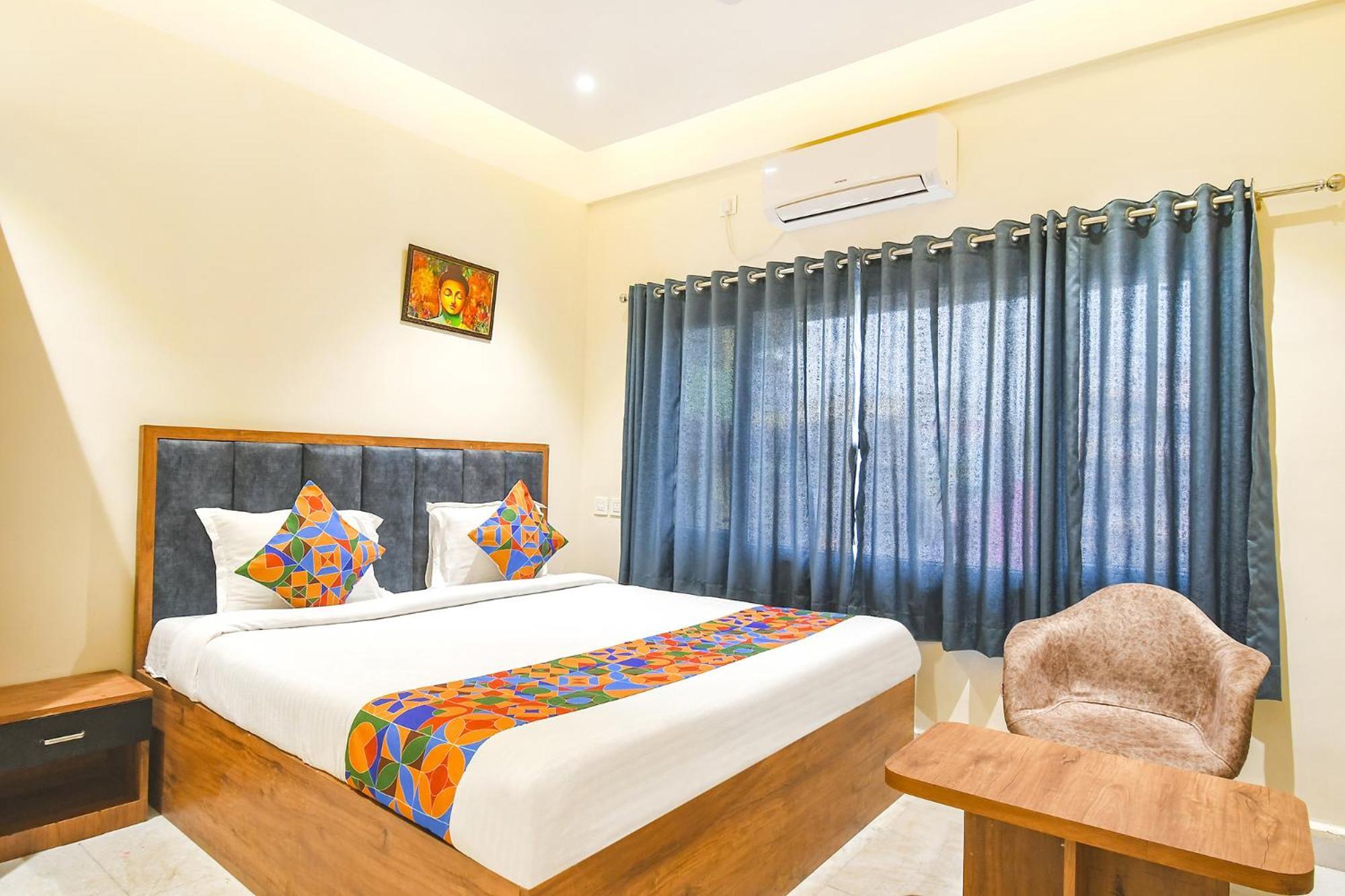 Fabhotel Prime The Golden Plaza - Nr Tarapith Temple Exteriör bild